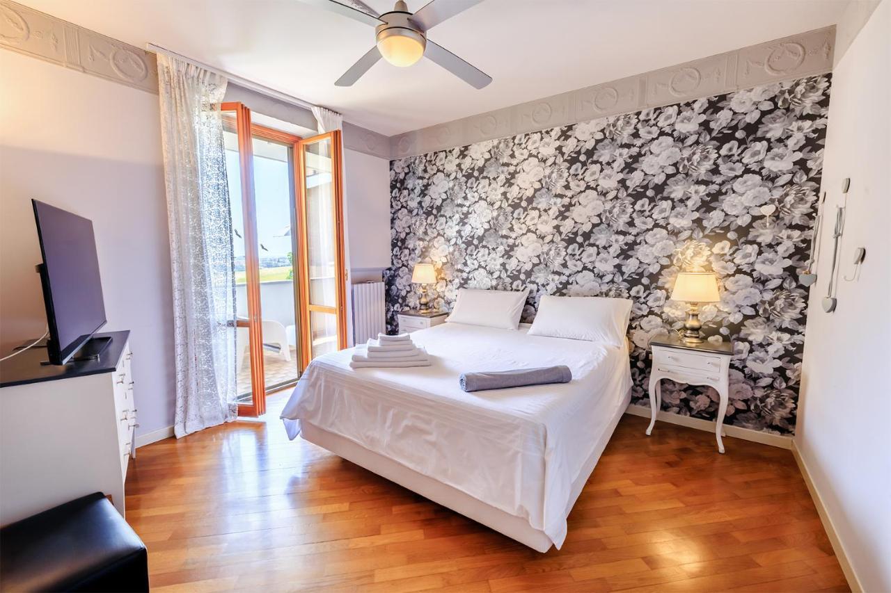 B&B Il Tiglio Porto SantʼElpidio Extérieur photo